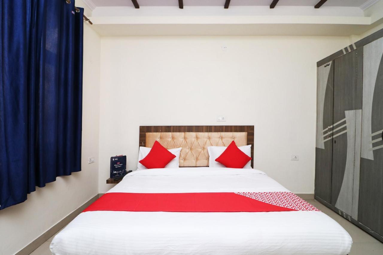 Oyo Flagship 28755 Hotel 9 Palm Rājpur 外观 照片